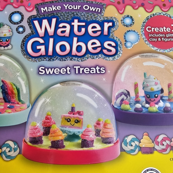 Water Globes NEW - Picture 2 of 4